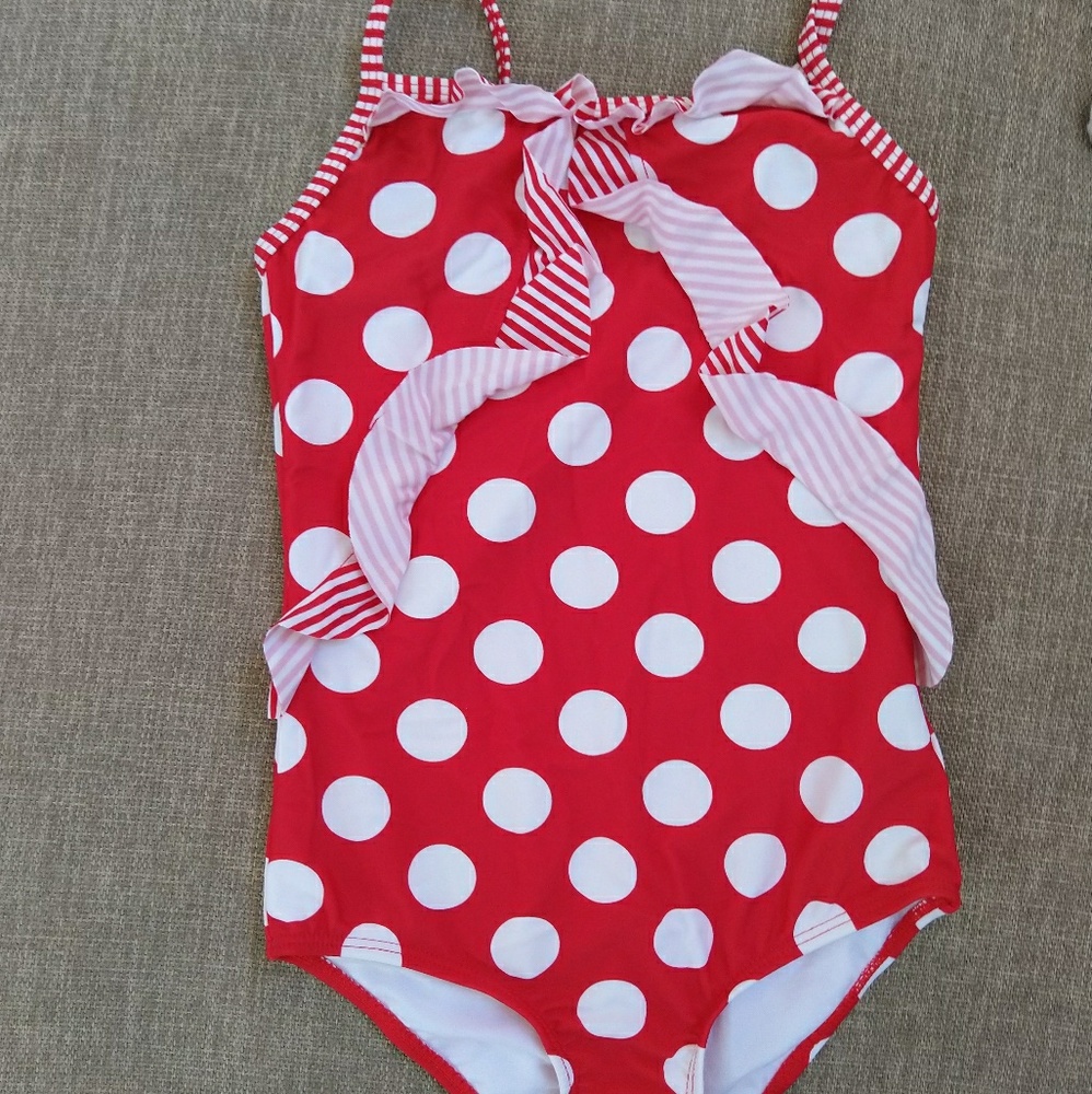 Polka dots swimming suit